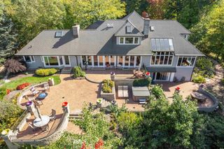 17 BRIARCLIFF COURT, Appleton, WI 54915