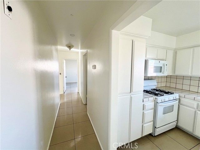 2111 E Avenue Q1, Palmdale, CA 93550