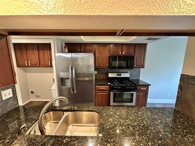 11301 Jollyville RD B2, Austin, TX 78759