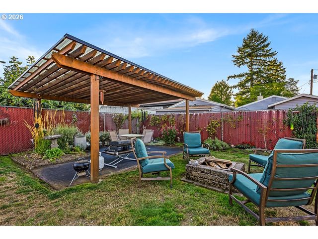 1115 Ne 70TH Ave, Portland, OR 97213