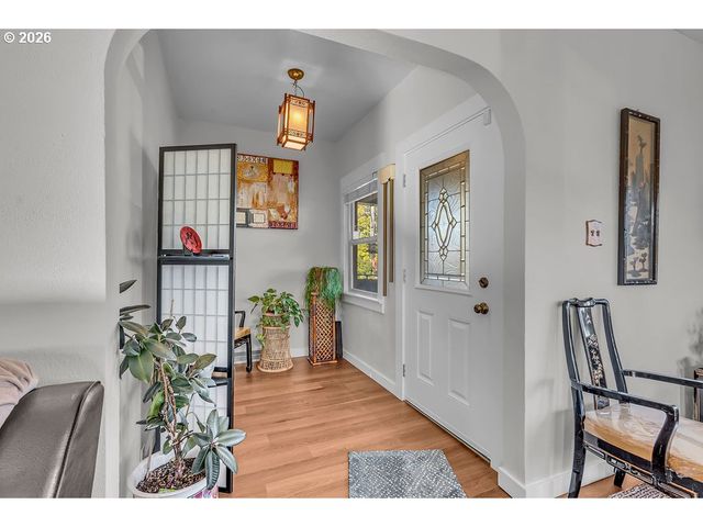 1115 Ne 70TH Ave, Portland, OR 97213