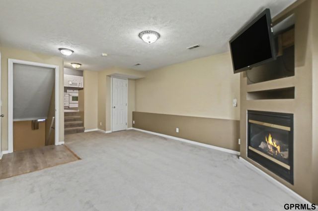 13526 Westport Circle, Bellevue, NE 68123