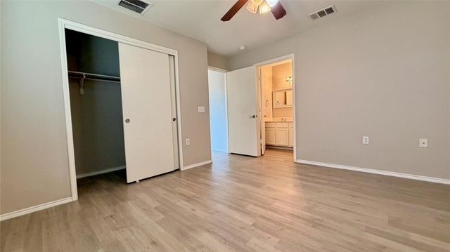 12333 Paloma Blanca WAY, Del Valle, TX 78617