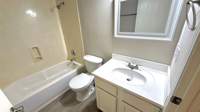 12333 Paloma Blanca WAY, Del Valle, TX 78617