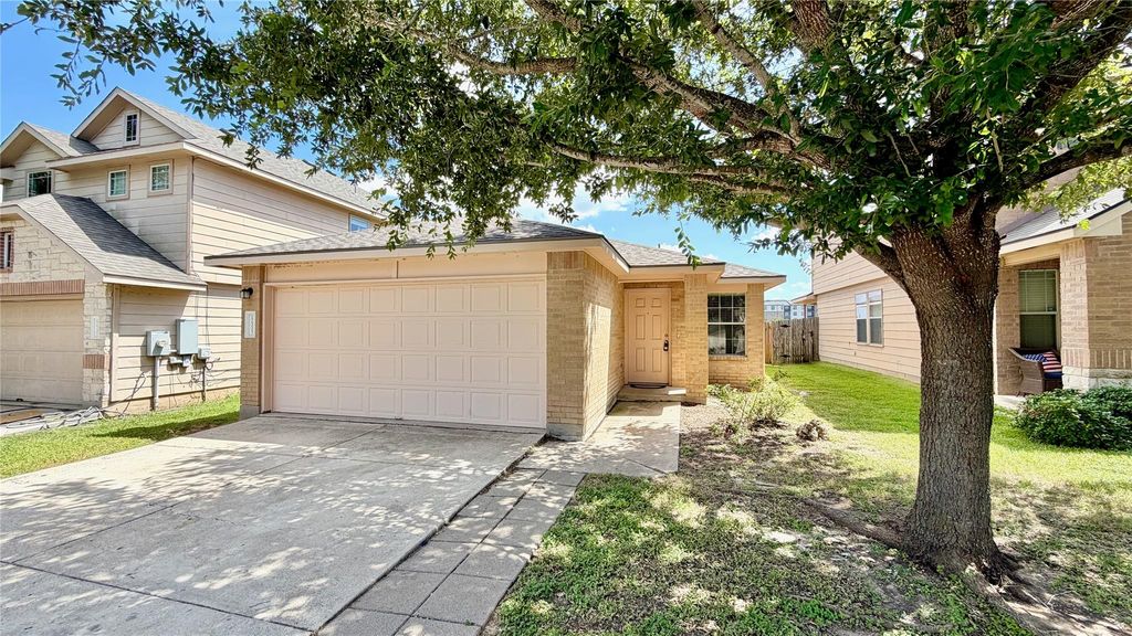 12333 Paloma Blanca WAY, Del Valle, TX 78617