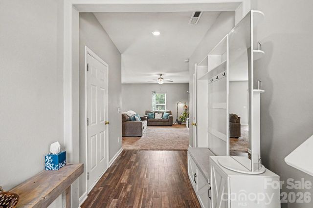 2238 Lanza Drive, Charlotte, NC 28215