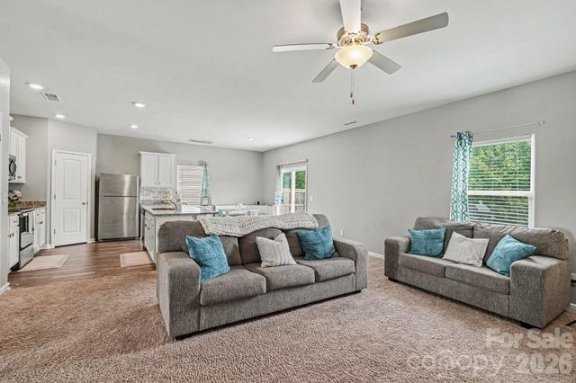 2238 Lanza Drive, Charlotte, NC 28215