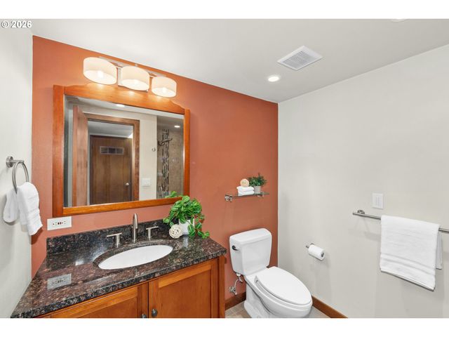 4445 Nw MALHUER Ave, Portland, OR 97229