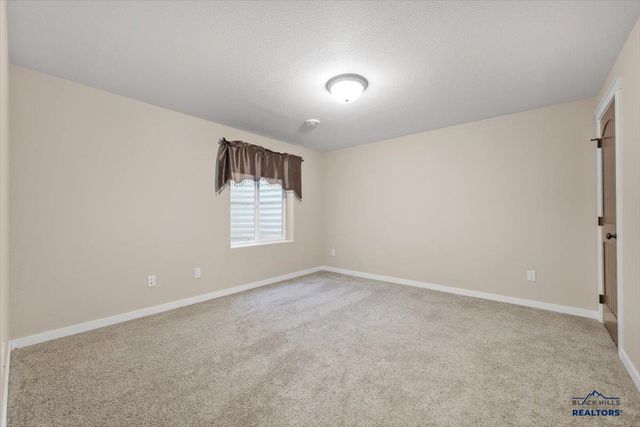 1722 IRON HORSE LOOP, Spearfish, SD 57783