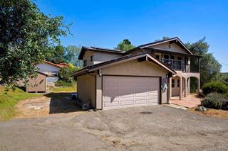 885 Eldorado Drive, Escondido, CA 92025