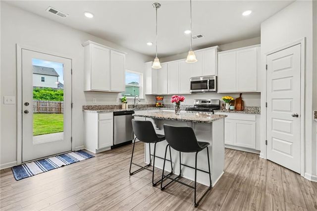 407 Sierra Point SW, Cartersville, GA 30120