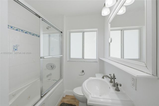 1141 SW 45th Ter, Plantation, FL 33317