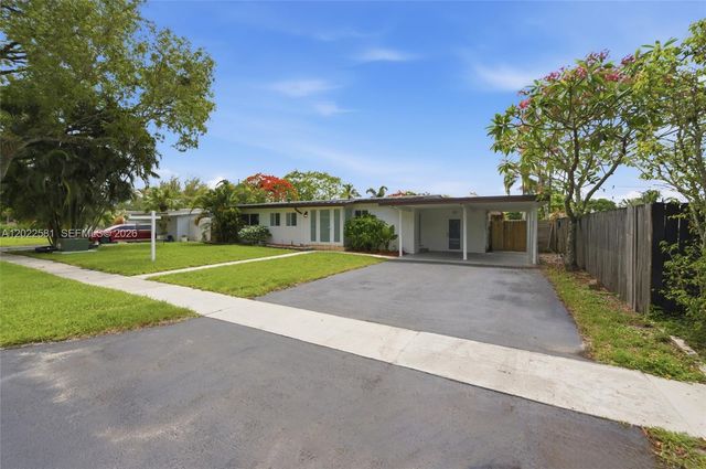 1141 SW 45th Ter, Plantation, FL 33317