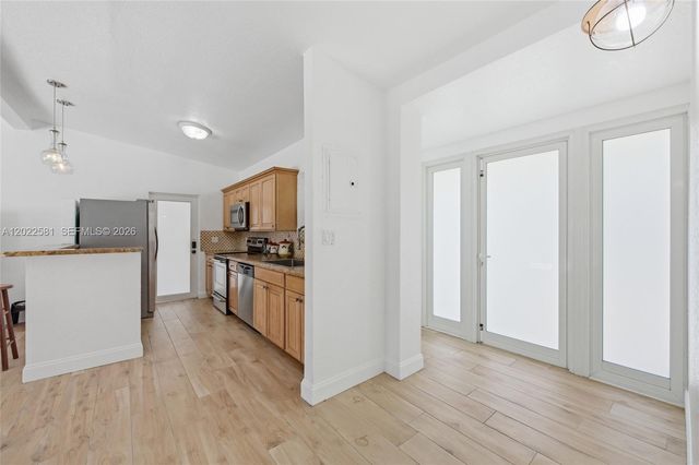 1141 SW 45th Ter, Plantation, FL 33317