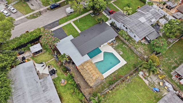 1141 SW 45th Ter, Plantation, FL 33317