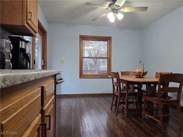 1100 Fawn Road SW, Dellroy, OH 44620