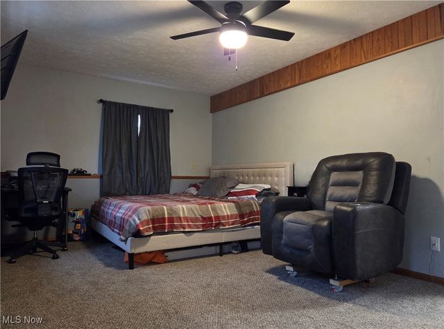 1100 Fawn Road SW, Dellroy, OH 44620