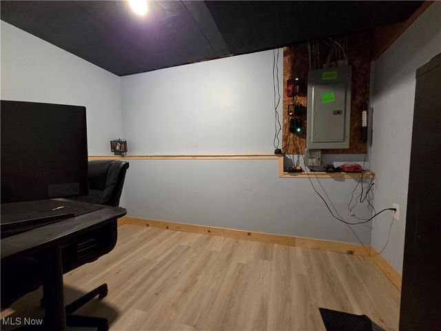 1100 Fawn Road SW, Dellroy, OH 44620