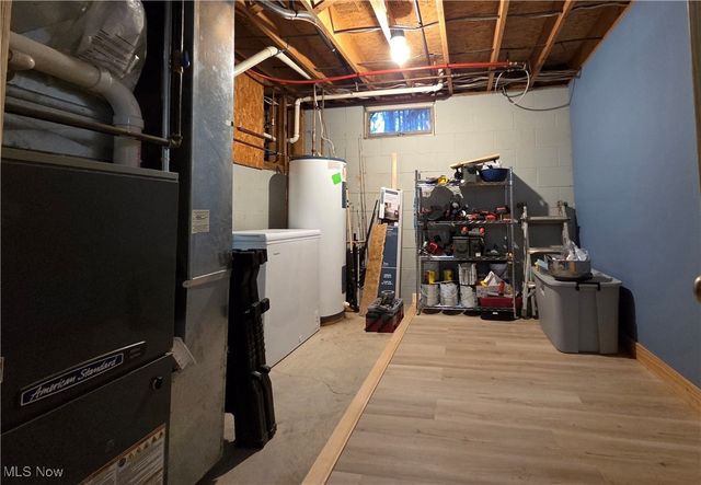 1100 Fawn Road SW, Dellroy, OH 44620