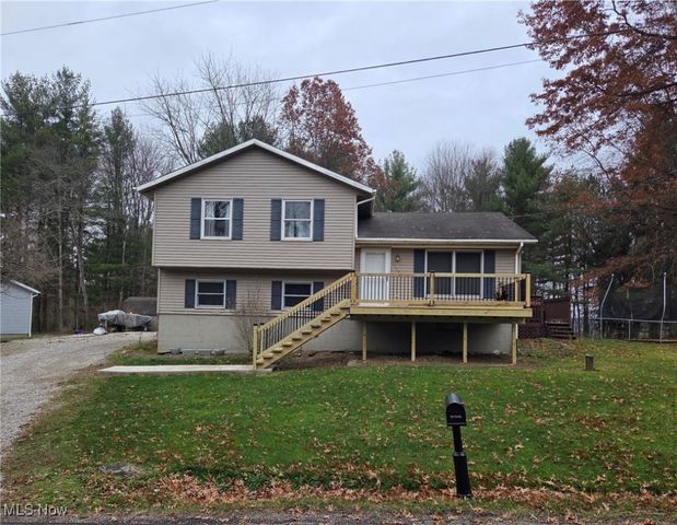 1100 Fawn Road SW, Dellroy, OH 44620