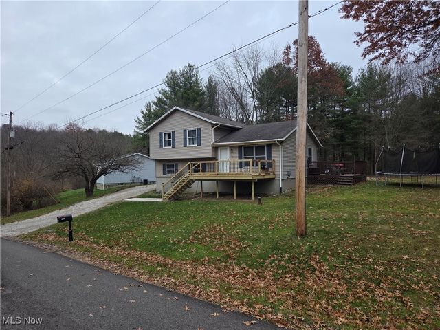 1100 Fawn Road SW, Dellroy, OH 44620