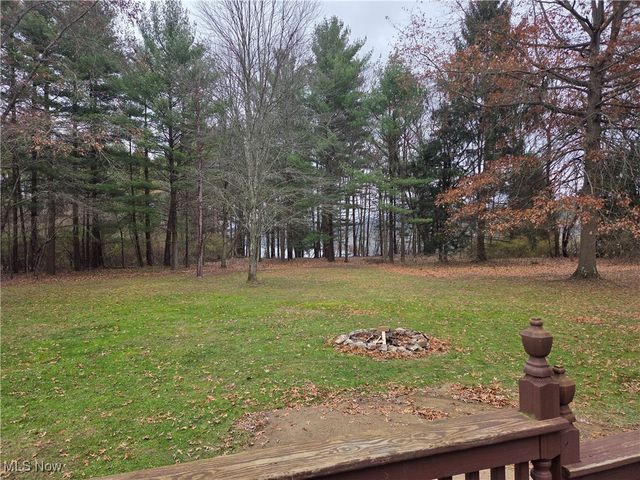 1100 Fawn Road SW, Dellroy, OH 44620