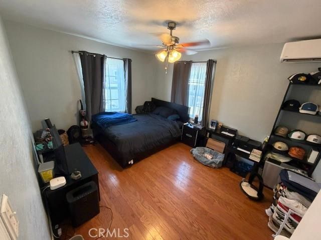 4832 Matney, Long Beach, CA 90807