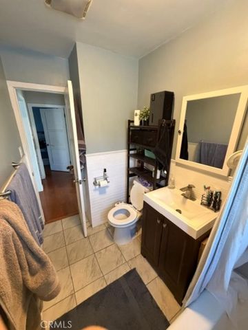 4832 Matney, Long Beach, CA 90807