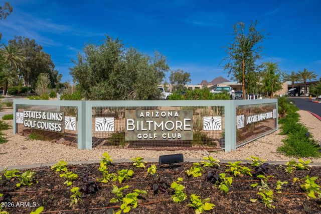 5211 N 24TH Street 208, Phoenix, AZ 85016