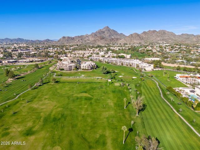 5211 N 24TH Street 208, Phoenix, AZ 85016