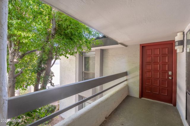 5211 N 24TH Street 208, Phoenix, AZ 85016