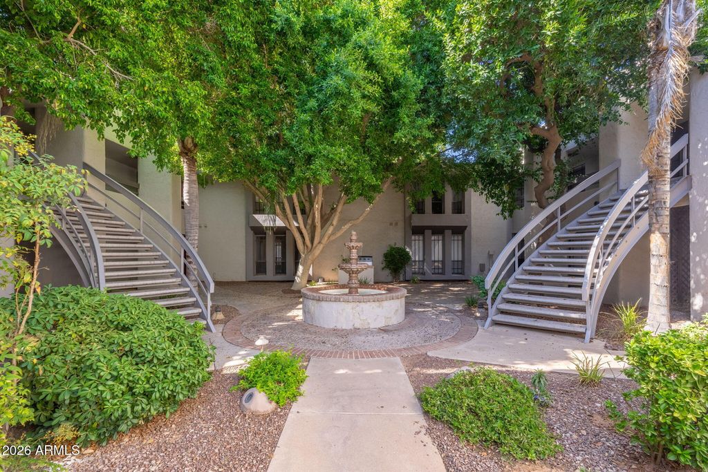 5211 N 24TH Street 208, Phoenix, AZ 85016 — photo 2