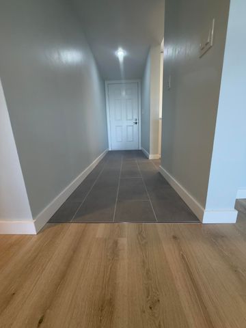 3710 WHITEHALL Drive 404, West Palm Beach, FL 33401