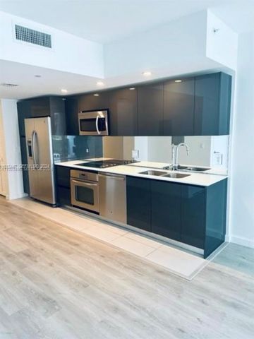 31 SE 6th St 1503, Miami, FL 33131