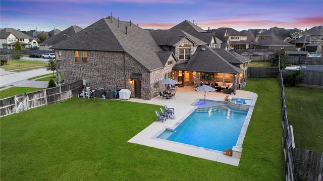 16803 Wolf Pass Drive, Cypress, TX 77433