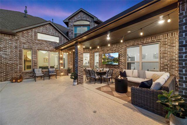 16803 Wolf Pass Drive, Cypress, TX 77433