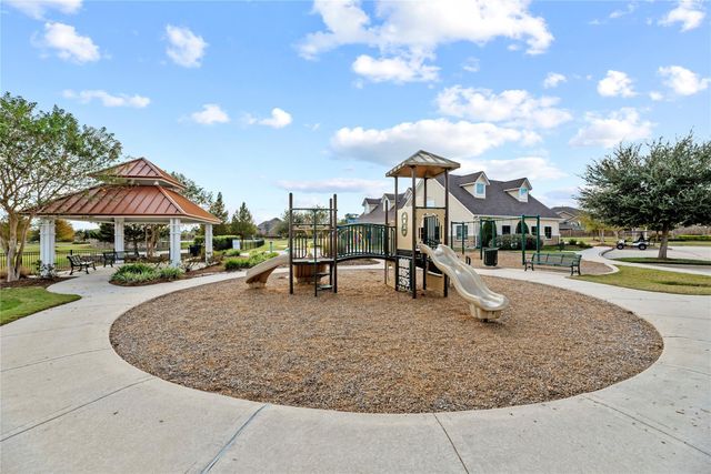 16803 Wolf Pass Drive, Cypress, TX 77433