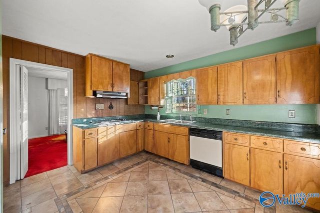 209 Oak Drive, Gadsden, AL 35901