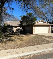 5955 Brambletree, San Antonio, TX 78247