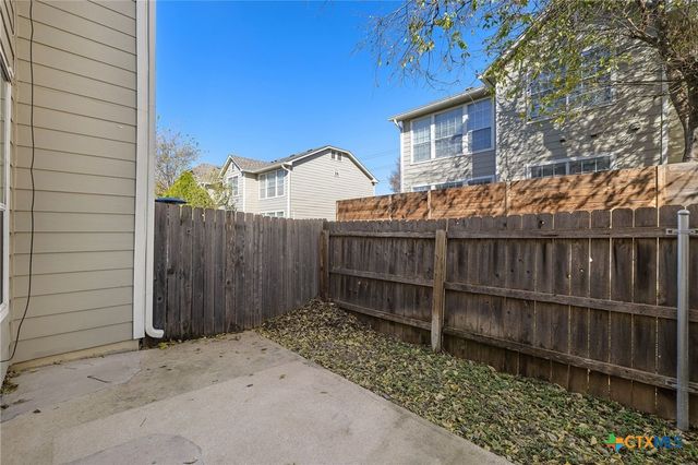 2632 Century Park Boulevard 18, Austin, TX 78727