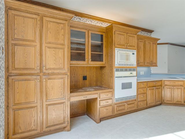 1197 S Choctaw Road, Choctaw, OK 73020