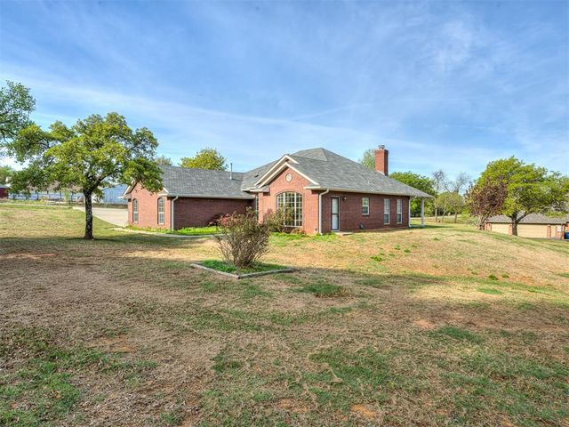 1197 S Choctaw Road, Choctaw, OK 73020