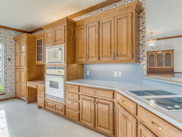 1197 S Choctaw Road, Choctaw, OK 73020