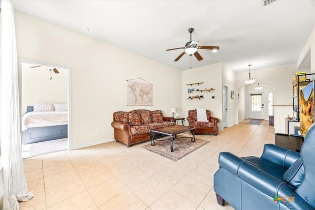 330 Callalily, New Braunfels, TX 78132