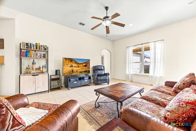 330 Callalily, New Braunfels, TX 78132