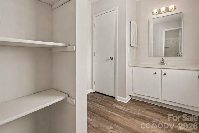 3312 Heathstead Place, Charlotte, NC 28210
