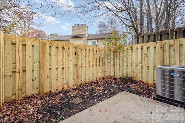 3312 Heathstead Place, Charlotte, NC 28210