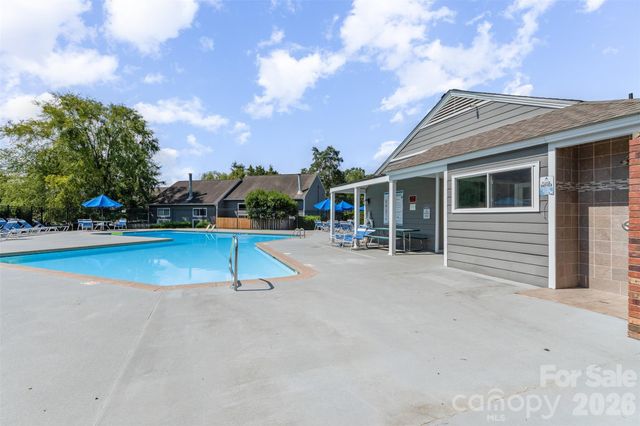 3312 Heathstead Place, Charlotte, NC 28210