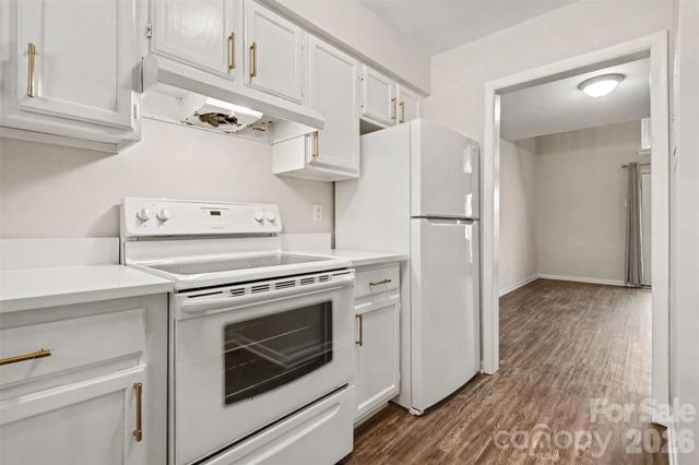 3312 Heathstead Place, Charlotte, NC 28210