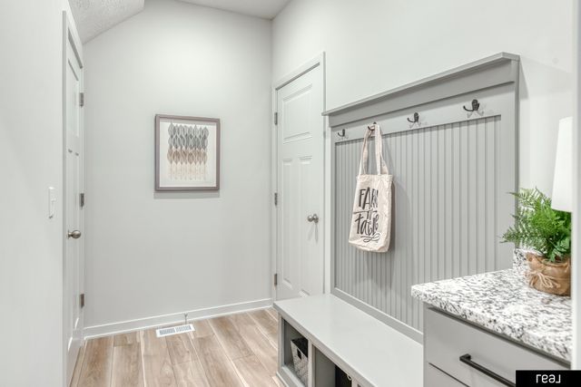 12510 Carpenter Street, Papillion, NE 68046